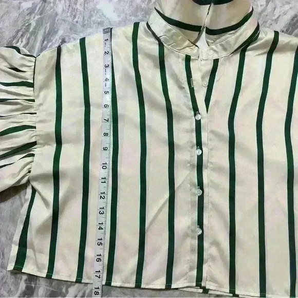 SHEIN Lantern Sleeve Striped Print Shirt size M ivory- green - Picture 9 of 11